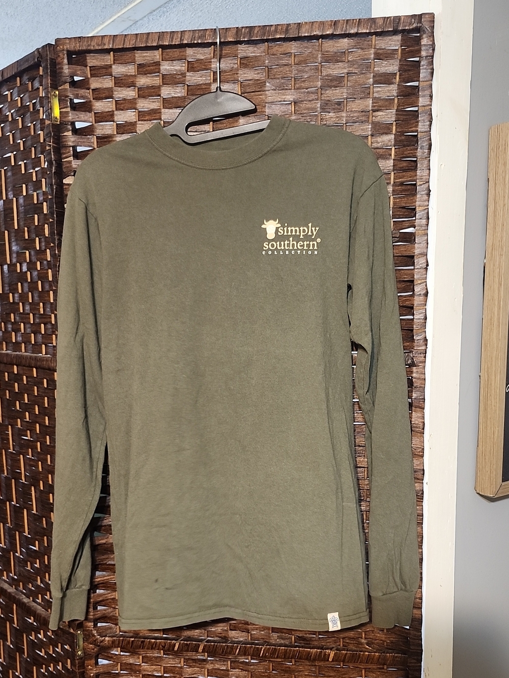 ❤️3 For 10.❤️Simply Southern Olive Green  Long Sleeve Tee